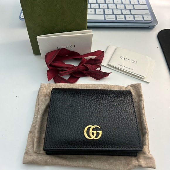 Gucci Marmont Card Case Wallet - Picture 1 of 9